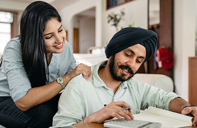 First-time homebuyers creating their budget